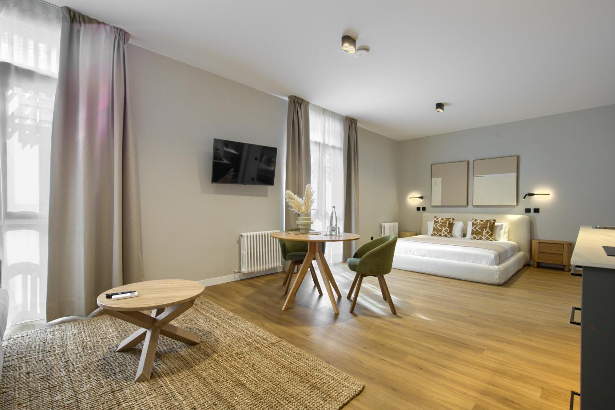 Dobo Madrid Justicia Apartment Room photo