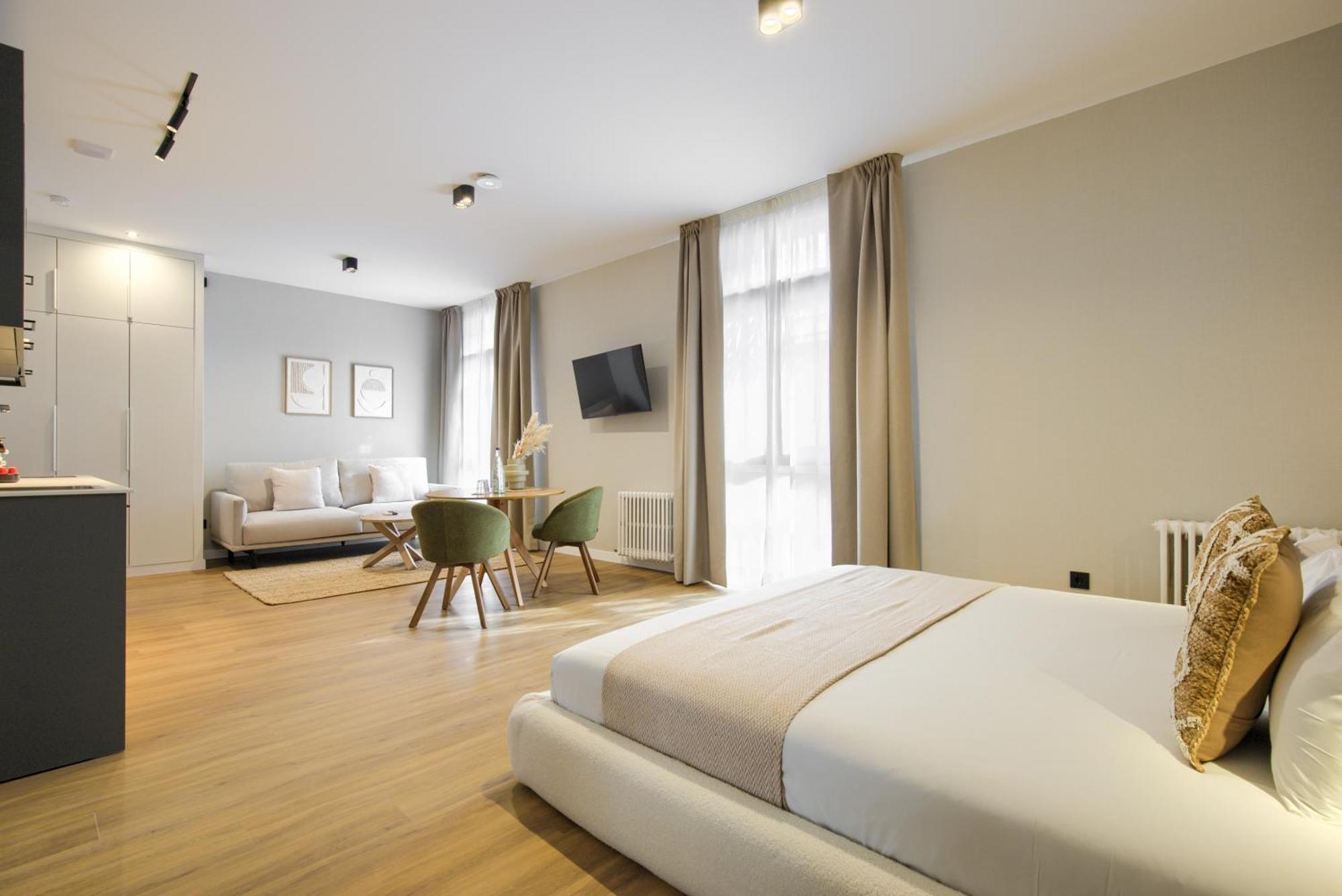 Dobo Madrid Justicia Apartment Room photo