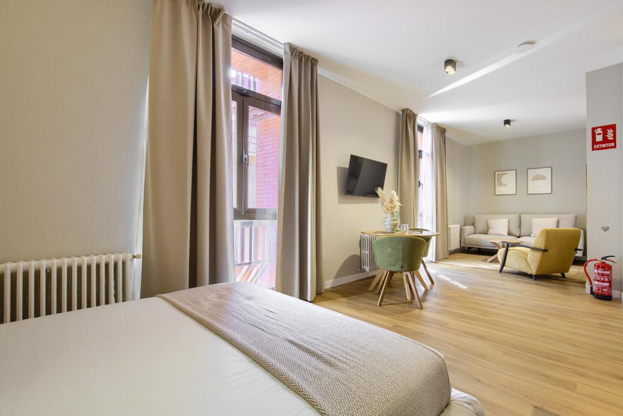 Dobo Madrid Justicia Apartment Room photo