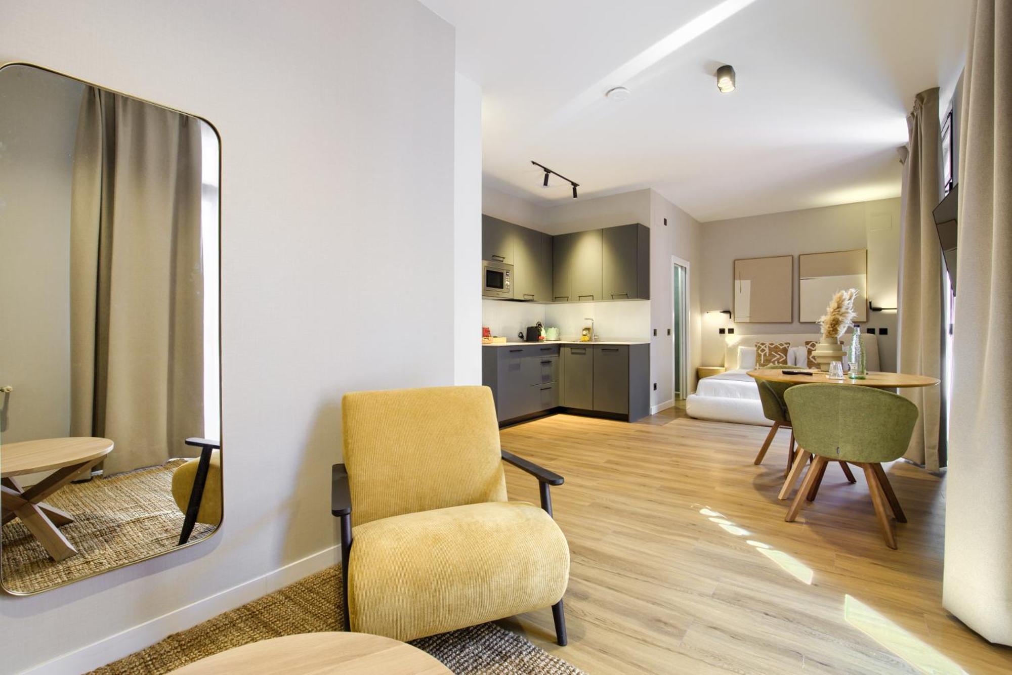Dobo Madrid Justicia Apartment Room photo
